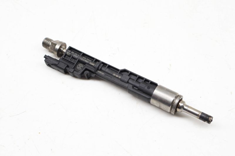 Fuel Injector (EU5) 13647597870 — Used (SKU 730974)
