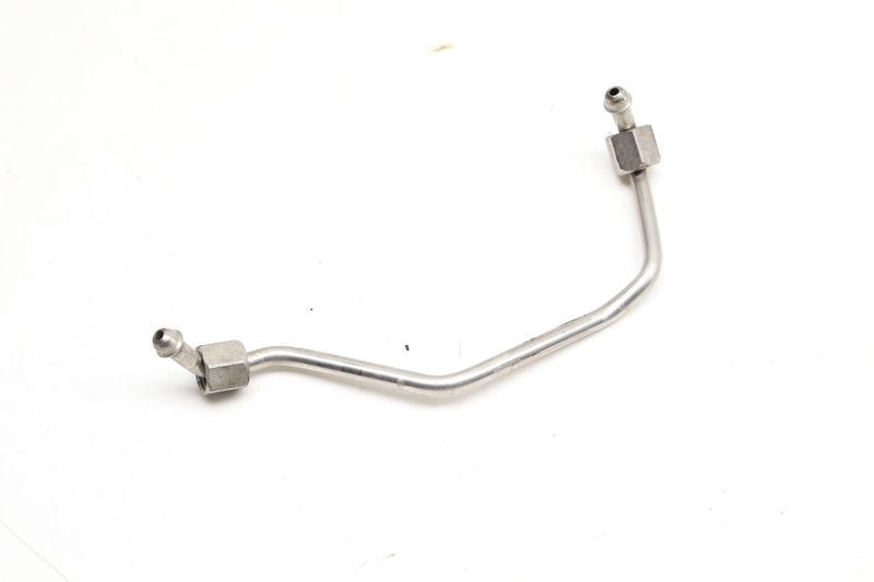 Fuel Line / Pipe 13537576772 — Used (SKU 731178)