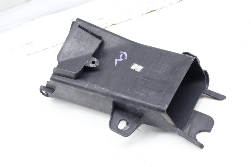 Radiator Air Duct 51747200797 — Used (SKU 731138)