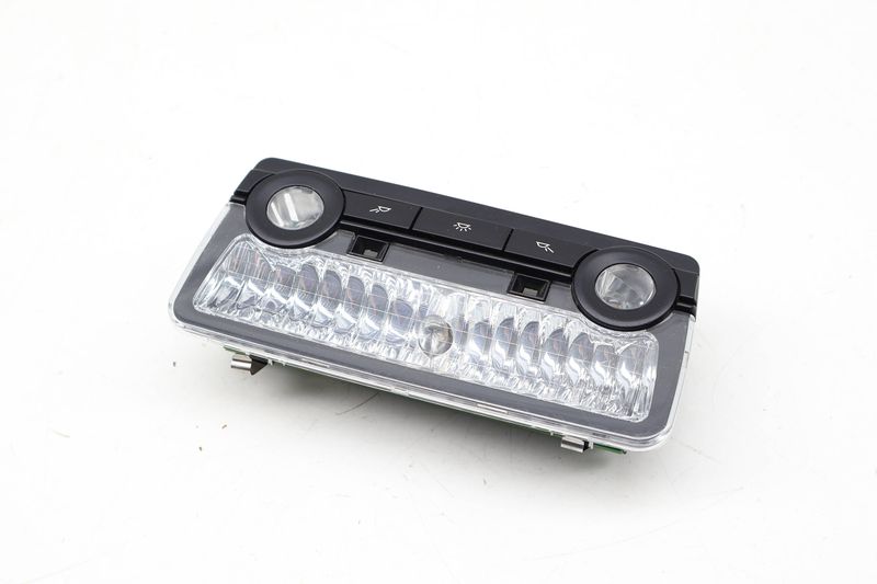 Rear Center Dome Interior Reading Light 63319163699 — Used (SKU 730802)