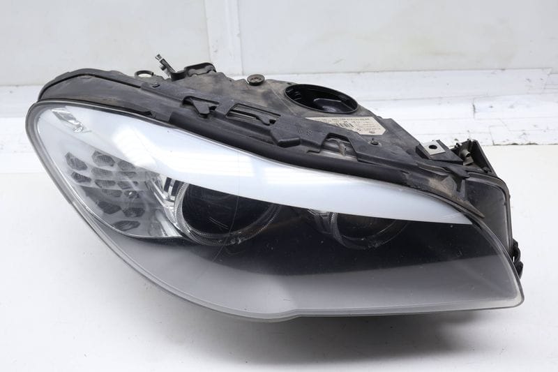 Adaptive HID Xenon Headlight / Headlamp 63117203256 — Used (SKU 730893)