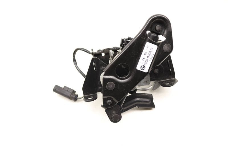 Hood Lock / Latch 51237206453 — Used (SKU 481440)