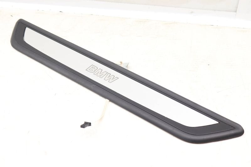 Door Sill / Scuff Plate 51477181015 — Used (SKU 549908)