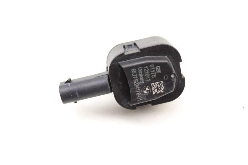 Door Airbag Impact / Crash Sensor 65779224178 — Used (SKU 475579)
