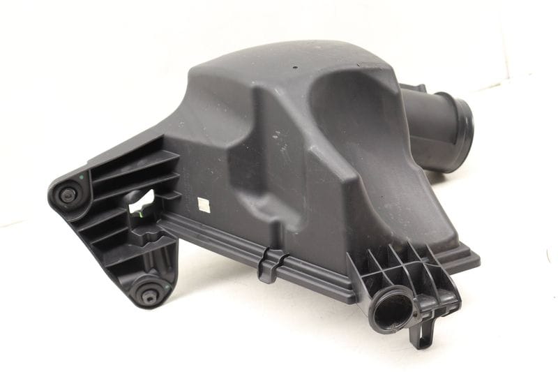 Air Intake Filter Box (LOWER) 13717588280 — Used (SKU 482888)