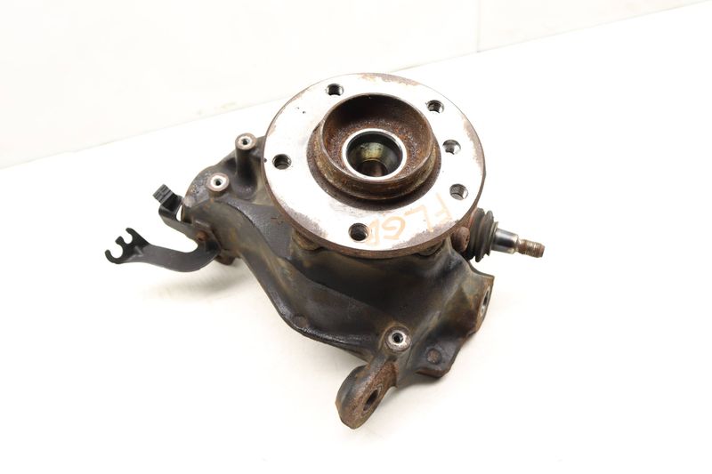 Spindle Knuckle w/ Wheel Bearing 31216788699 — Used (SKU 499517)