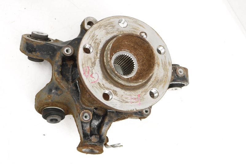 Spindle Knuckle w/ Wheel Bearing 33406790497 — Used (SKU 326795)