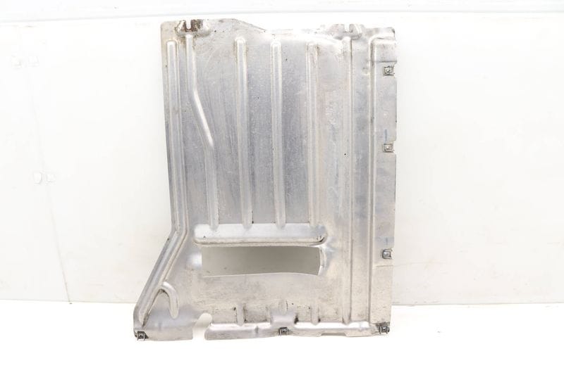 Center Underbody Shield Panel / Liner 51757158386 — Used (SKU 427412)