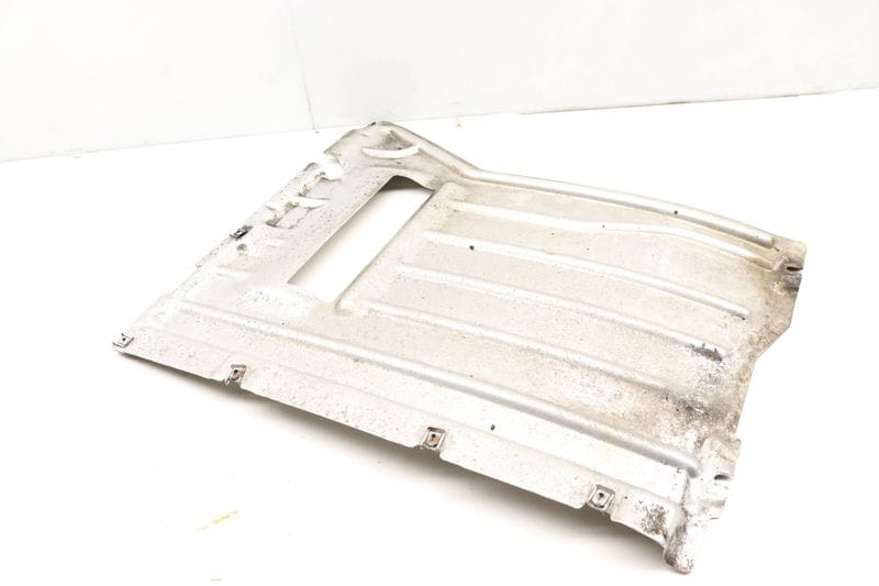 Center Underbody Shield Panel / Liner 51757158386 — Used (SKU 436727)