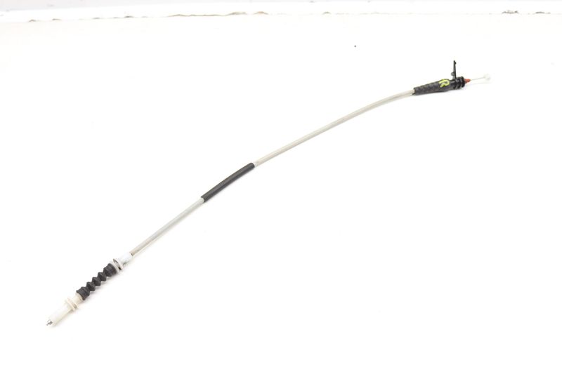 Exterior Door Handle Bowden Cable 51217317560 — Used (SKU 599407)