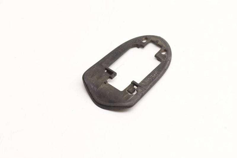 Exterior Door Handle Seal 51217060668 — Used (SKU 599560)