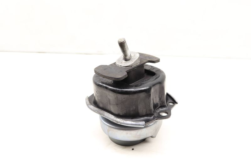 Engine / Motor Mount 22116795416 — Used (SKU 436800)