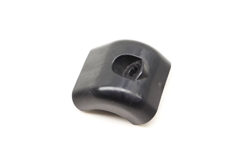Power Steering Oil Cooler Bracket / Mount 17117561546 — Used (SKU 427492)