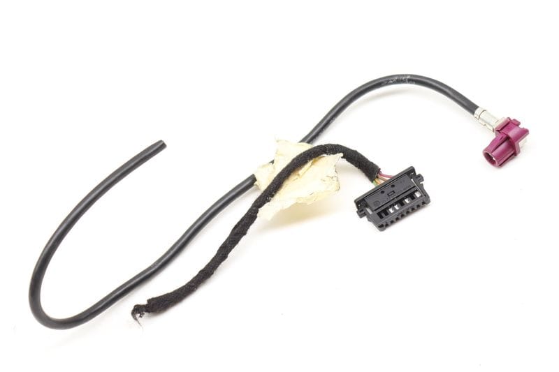 8.8" Display Screen / Monitor Wiring Connector / Pigtail — Used (SKU 574958)