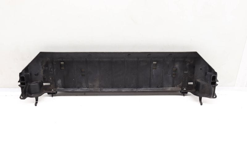 Lower Radiator Carrier Cover 17117795909 — Used (SKU 575325)