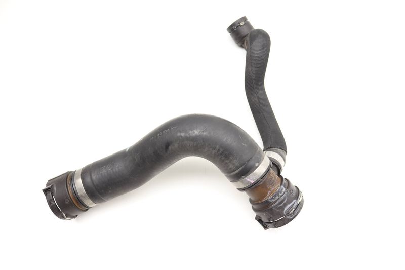 Upper Radiator Coolant Hose / Line 17127586774 — Used (SKU 575249)