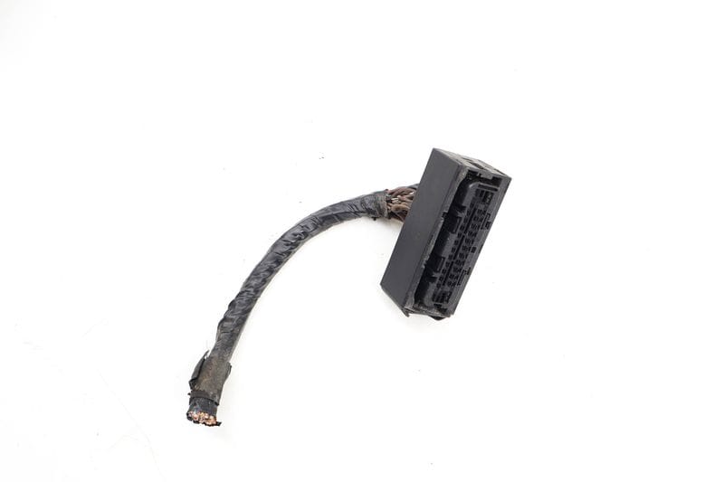 ABS Pump / Module Wiring Connector Plug / Pigtail — Used (SKU 712191)