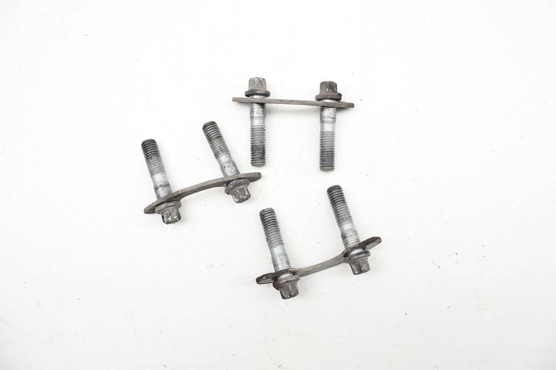 Axle Shaft Torx Screw / Bolt Set 33207572716 — Used (SKU 712301)
