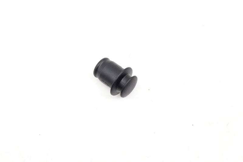 Cigarette Lighter Socket Plug 51167135141 — Used (SKU 711742)
