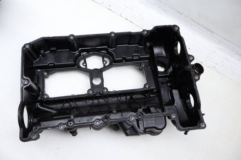 BMW Engine Valve / Cylinder Head Cover 11127588412