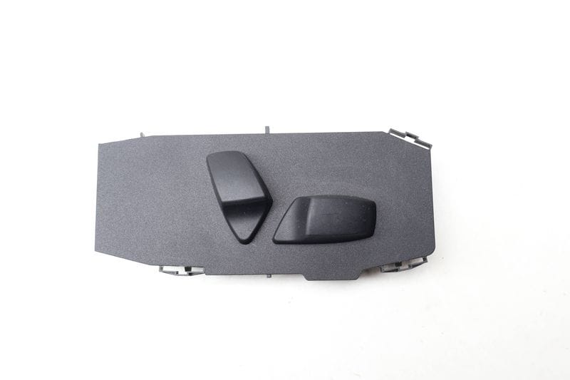 Seat Adjustment Switch 61319265262 — Used (SKU 711723)