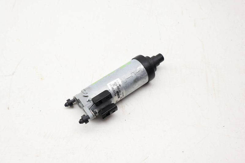 Slide Seat Motor (LONGITUDINAL) 67316973592 — Used (SKU 712091)