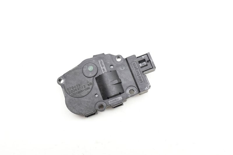 HVAC Flap / Servo Air Motor / Actuator 64119231884 — Used (SKU 711831)