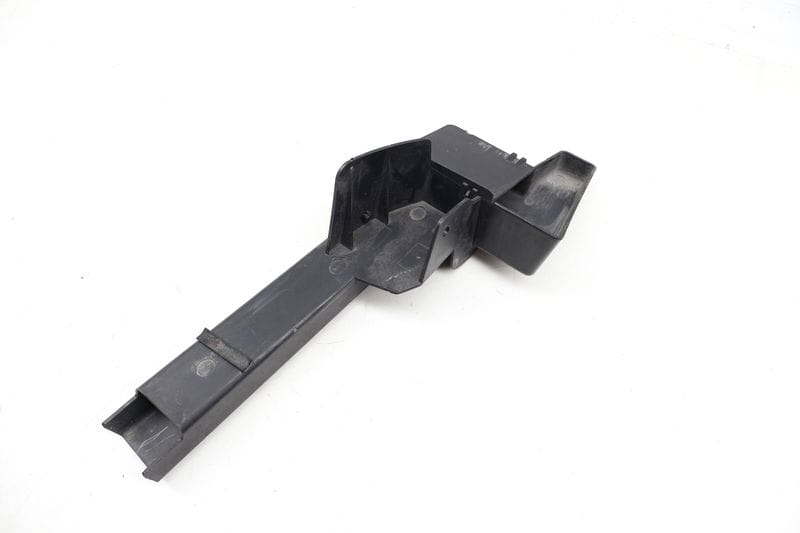 Windshield Cowl / Water Drain 51717192537 — Used (SKU 712065)