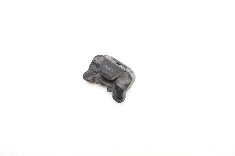 Radiator Rubber Mount 17117805310 — Used (SKU 711871)