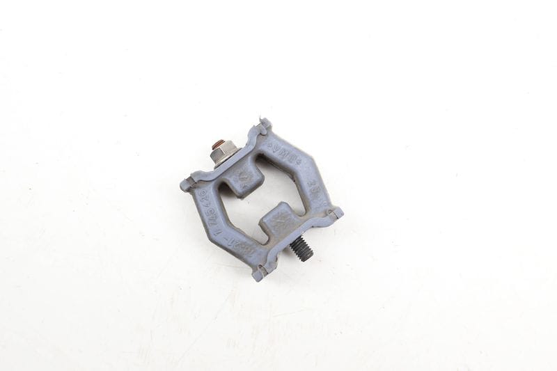 Exhaust Mount / Bracket 18211745426 — Used (SKU 711820)