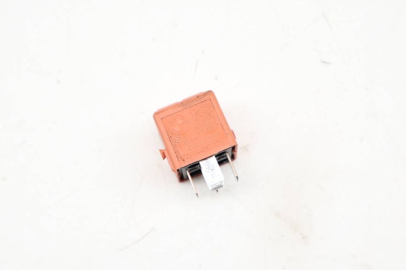 Relay 12631742690 — Used (SKU 711712)
