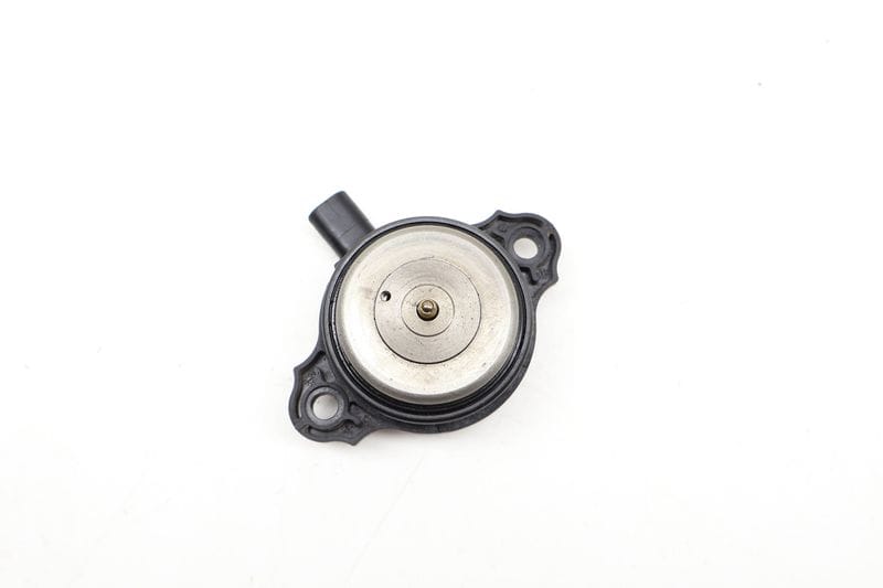 Vanos Valve Timing Solenoid / Actuator 11367593719 — Used (SKU 711780)