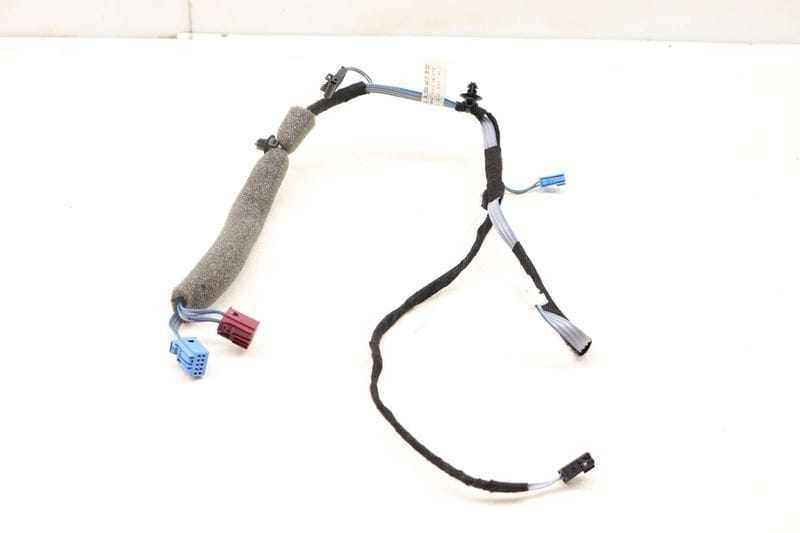 Door Panel Wiring Harness 2044406135 — Used (SKU 484374)
