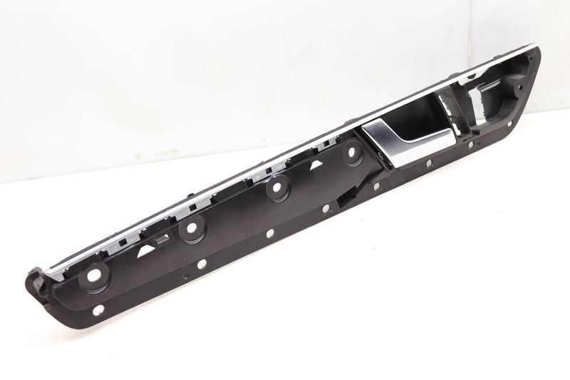 Illuminated Interior Door Release Handle / Trim Assembly 3007680100 — Used (SKU 480470)