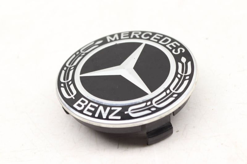 Wheel Center Cap 1714000025 — Used (SKU 480543)