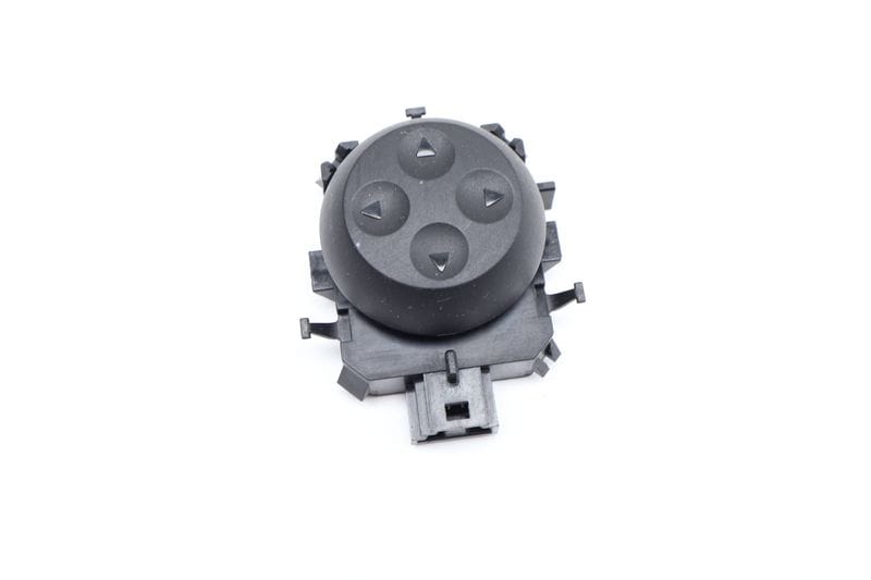 Seat Lumbar Adjustment Switch / Button 2048702558 — Used (SKU 662002)
