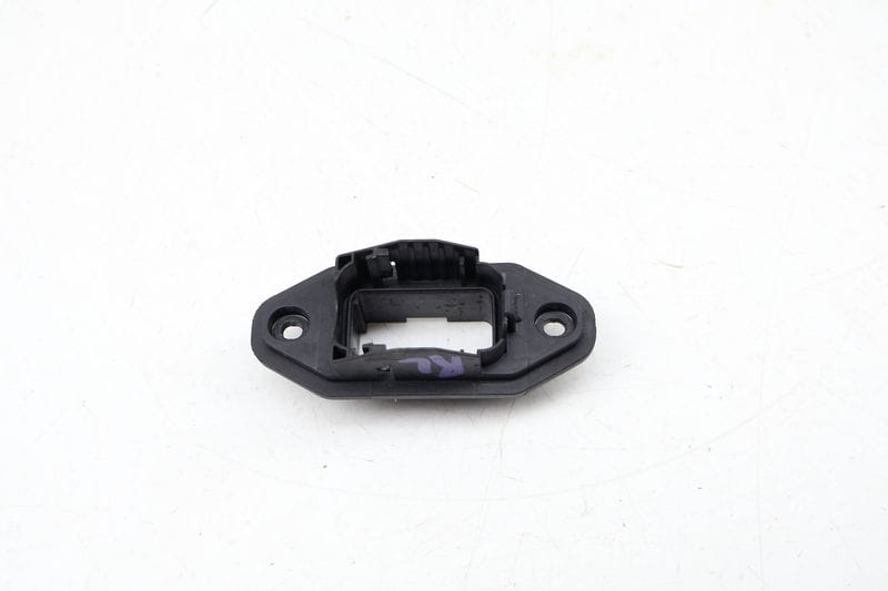 Door Wiring Harness Connector Bracket 0045454140 — Used (SKU 662364)