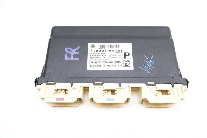 Seat Control Module 1669008606 — Used (SKU 661896)
