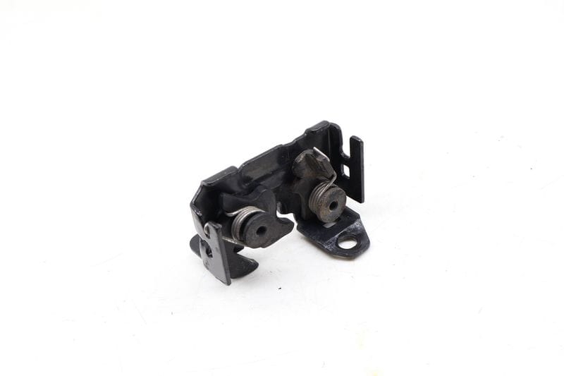 Lower Hood Lock / Latch 2048800260 — Used (SKU 662369)