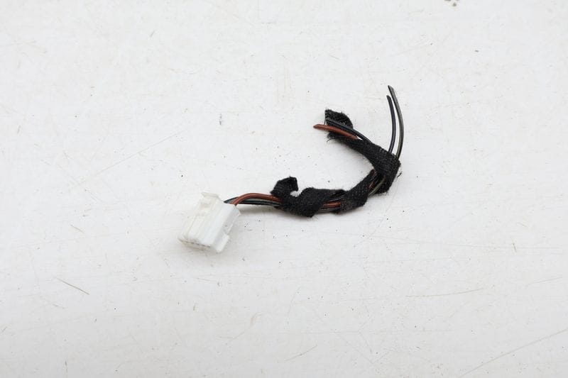 Outer Tail Light Wiring Connector / Pigtail 0255452326 — Used (SKU 662295)