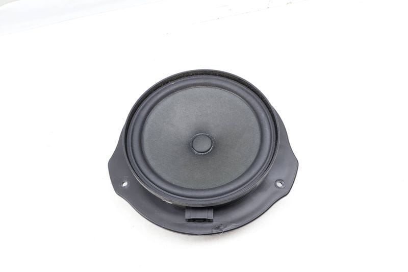 Door Speaker / Woofer 2049062401 — Used (SKU 662218)
