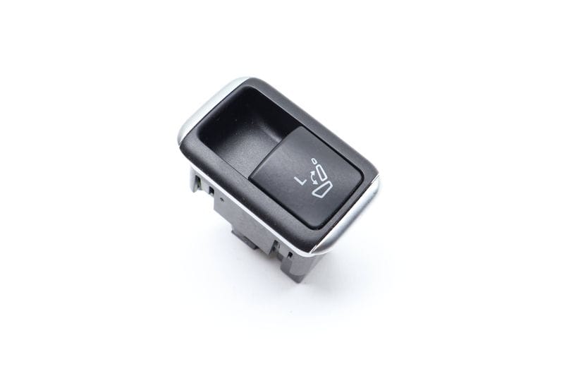 Seat Folding Switch (3RD ROW) 1668201210 — Used (SKU 661989)