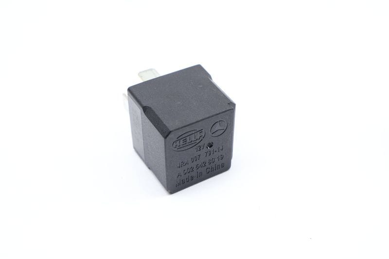 Relay 0025428019 — Used (SKU 661962)