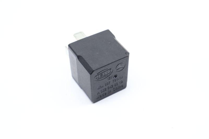 Relay 0025428019 — Used (SKU 661963)