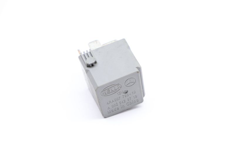Relay 0025428719 — Used (SKU 661956)
