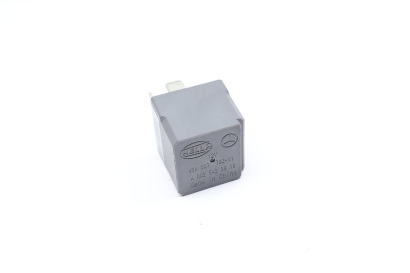 Relay 0025428819 — Used (SKU 661961)