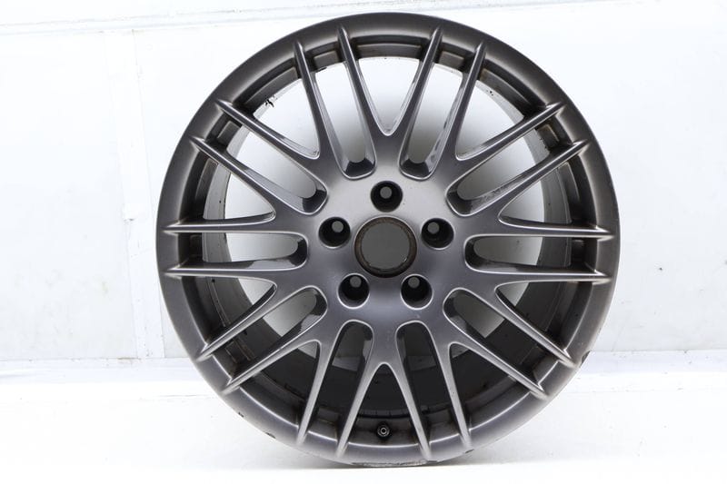 20" Inch Alloy Wheel / Rim (10-SPOKE) 7P5601025N — Used (SKU 651145)