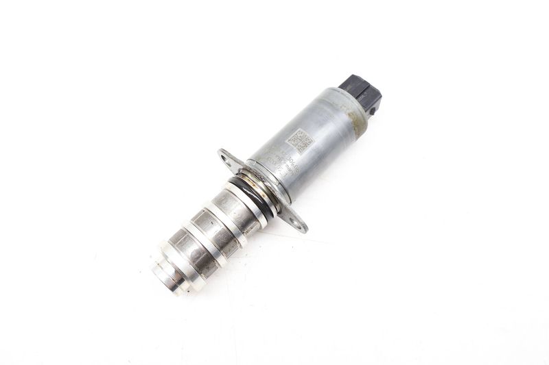 Cam / Camshaft Timing Actuator Solenoid 94810530406 — Used (SKU 651414)