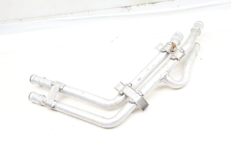 Coolant Line / Pipe / Tube 7P5121065B — Used (SKU 651700)