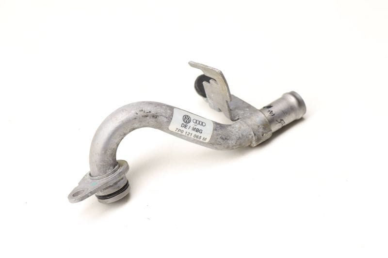 Coolant Pipe / Tube / Line 7P0121065M — Used (SKU 428446)